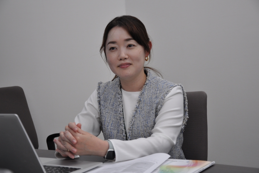 グンゼ 人事総務部　人財開発室 女性活躍推進事務局 飯村 麻里子さん